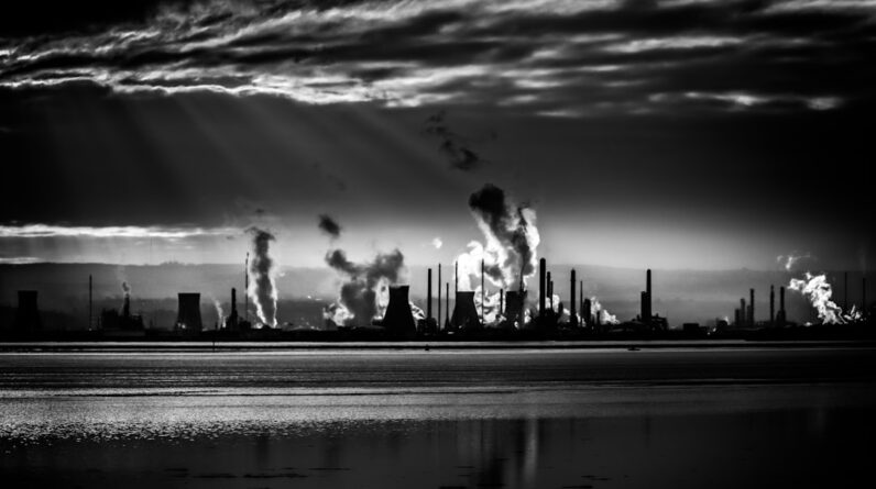Photo Fossil fuel industry