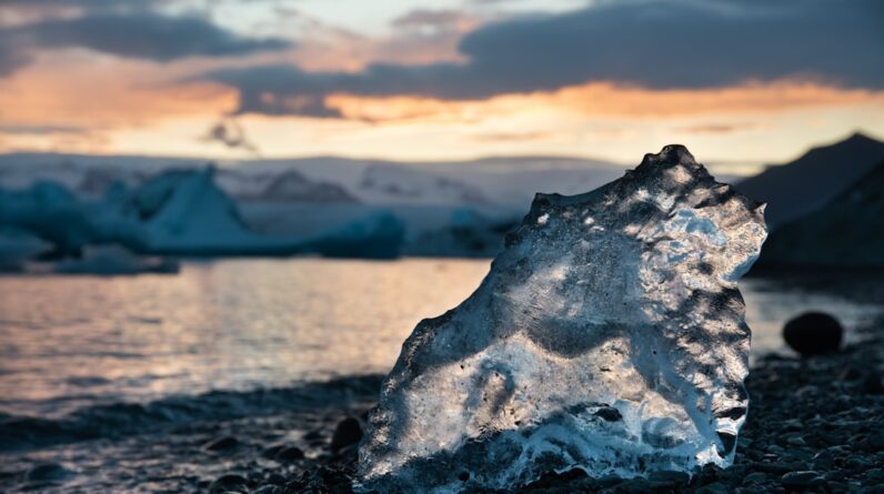Photo Melting ice